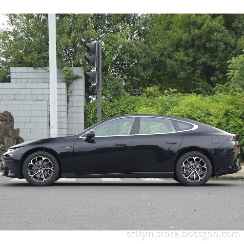 2022 Горячая продажа новая энергия XPNG P7 NEDC PURE Electric Entericance 480 км